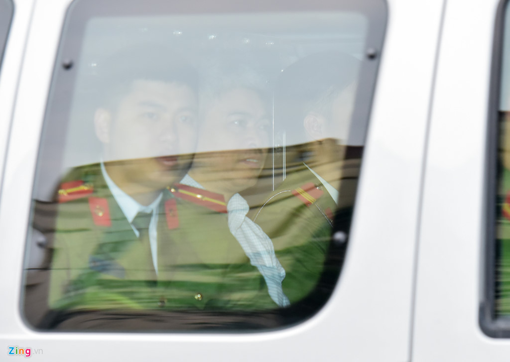 Ông Đinh La Thăng tại phiên tòa vụ PVN mất 800 tỷ